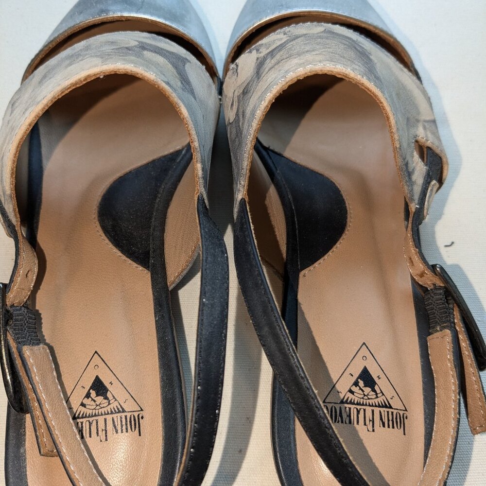 Fluevog Slingback Flats 8.5 - Picture 4 of 5